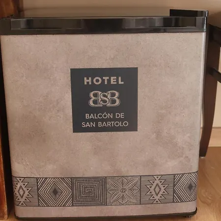 ホテル Balcon De San Bartolo 2*