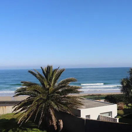 Hotel Balcon De San Bartolo 2*